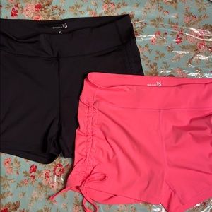 Gorgeous side tie workout out shorts!